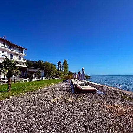 Victoria Hotel Memlishte