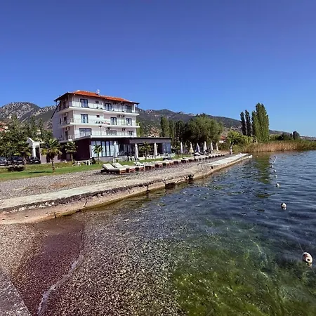 Hotel Victoria Memlishte