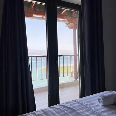 Victoria 4* Memlishte