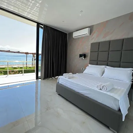 Victoria 4* Memlishte