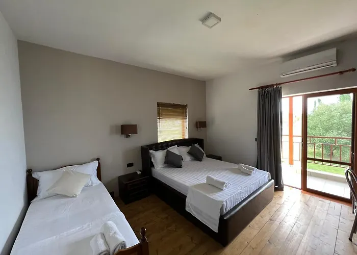 Victoria Hotel