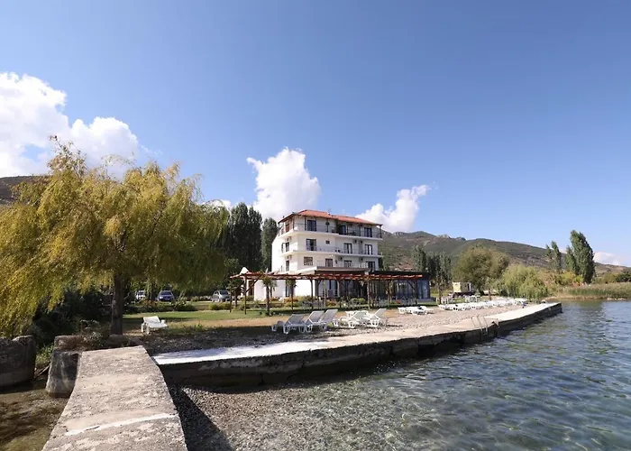 Victoria Hotel Memlishte