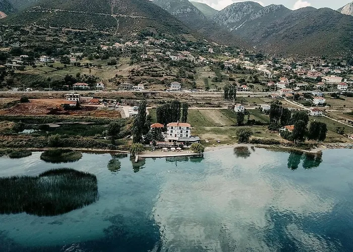 Victoria Hotel Memlishte